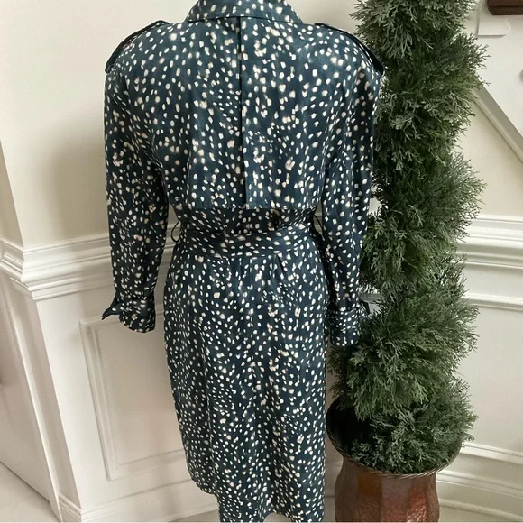 Ann Taylor Spotted Modern Trench Coat Size Large - Picture 11 of 16